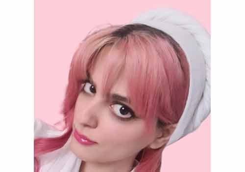 الینا نامجو