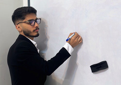 متین فعله گری