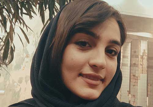 مبینا وارسته