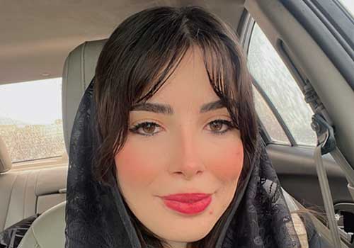 رها باقری
